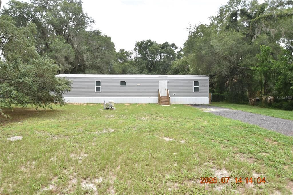 Recently Rented: $1,325 (3 beds, 2 baths, 966 Square Feet)