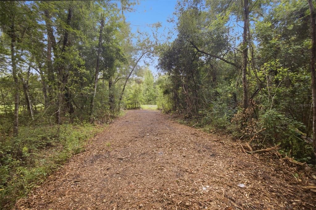 Под контрактом: $163,000 (4.91 acres)
