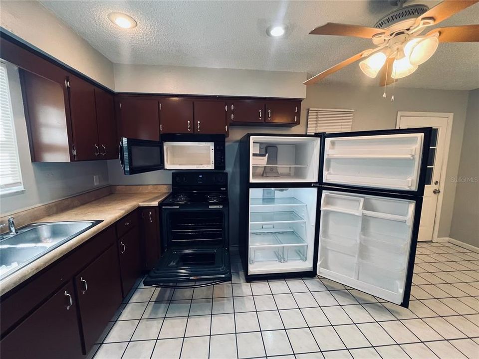 En Renta: $1,750 (2 camas, 1 baños, 1092 Pies cuadrados)