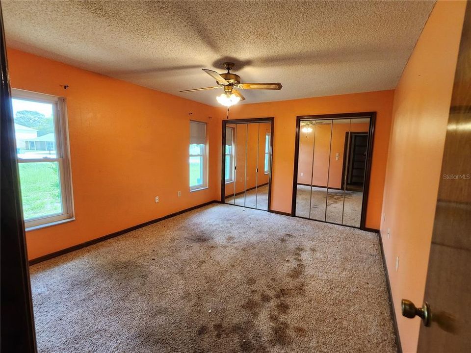 En Venta: $212,000 (2 camas, 2 baños, 1347 Pies cuadrados)