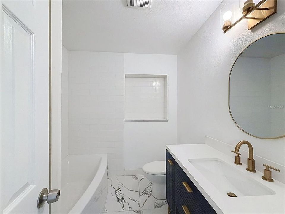 En Renta: $4,800 (4 camas, 3 baños, 1554 Pies cuadrados)