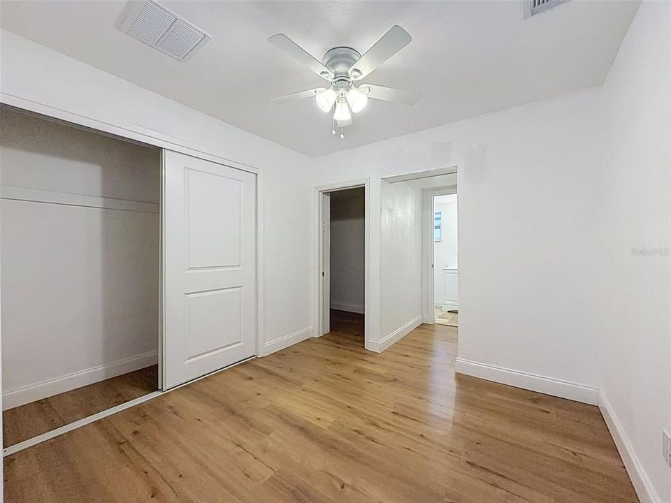 En Renta: $4,800 (4 camas, 3 baños, 1554 Pies cuadrados)