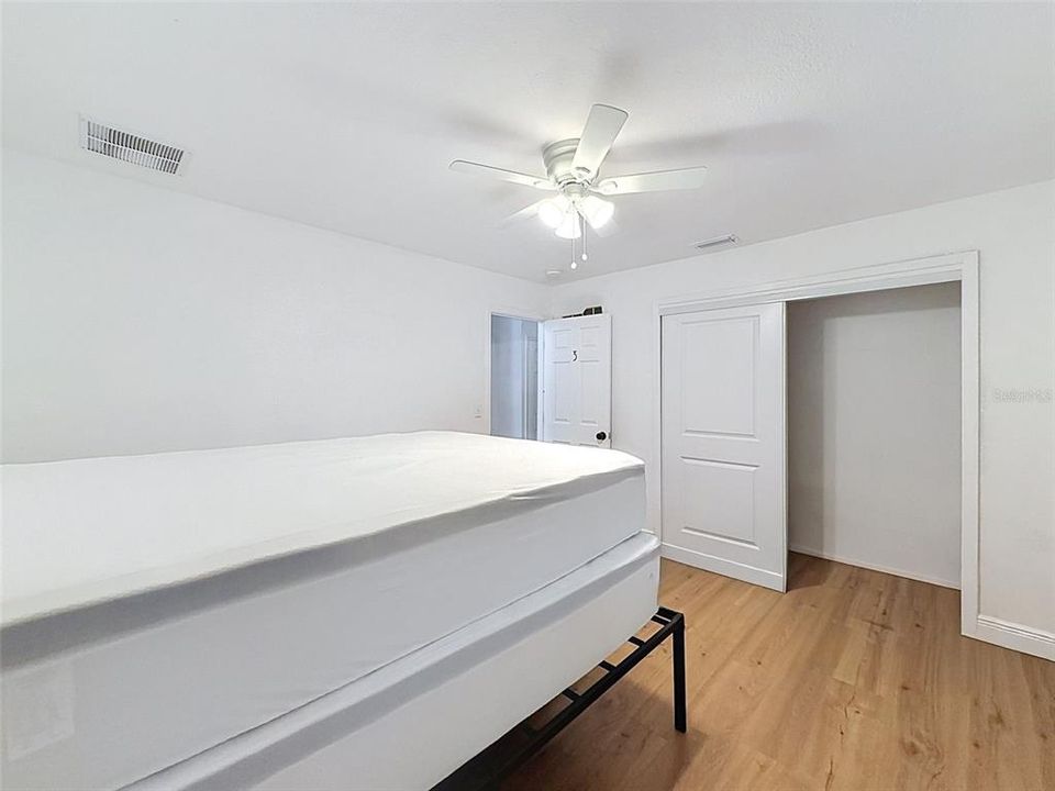 En Renta: $4,800 (4 camas, 3 baños, 1554 Pies cuadrados)