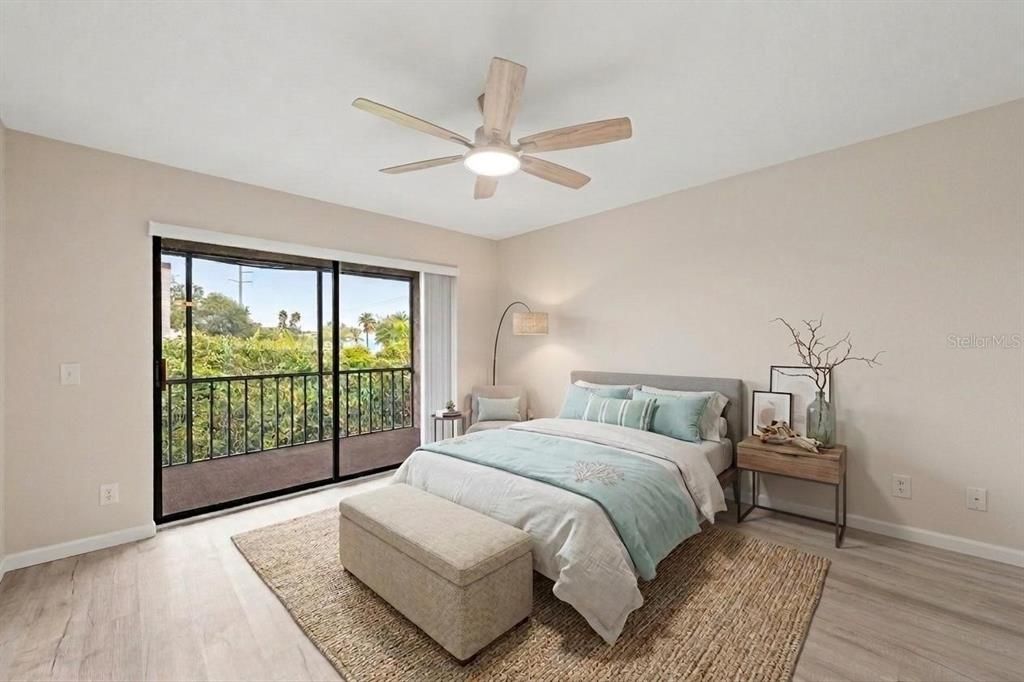 Active With Contract: $125,000 (1 beds, 1 baths, 701 Square Feet)