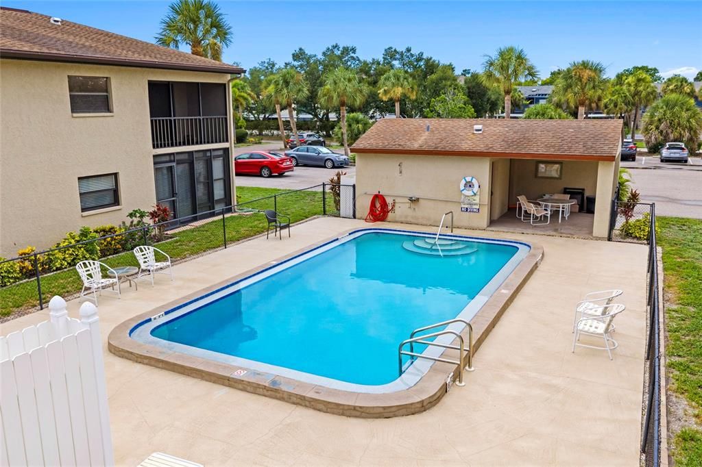 Active With Contract: $125,000 (1 beds, 1 baths, 701 Square Feet)