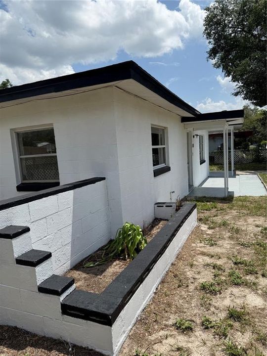 En Venta: $272,000 (3 camas, 2 baños, 1278 Pies cuadrados)