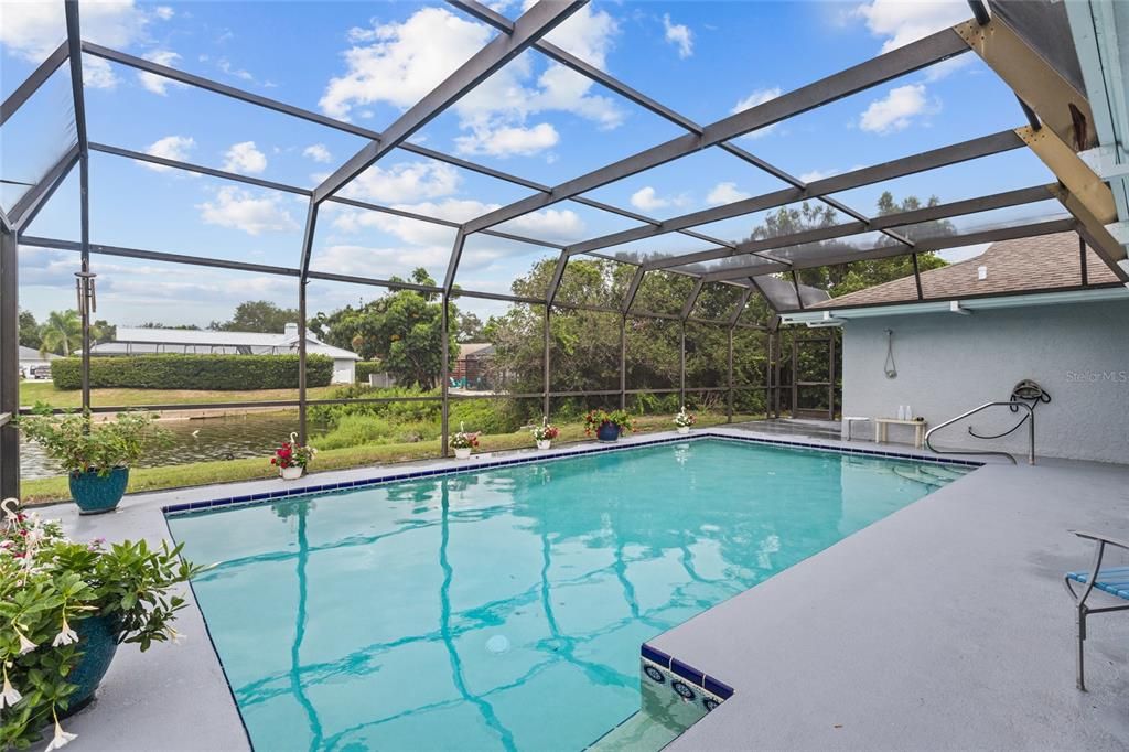 For Sale: $610,000 (4 beds, 2 baths, 2030 Square Feet)