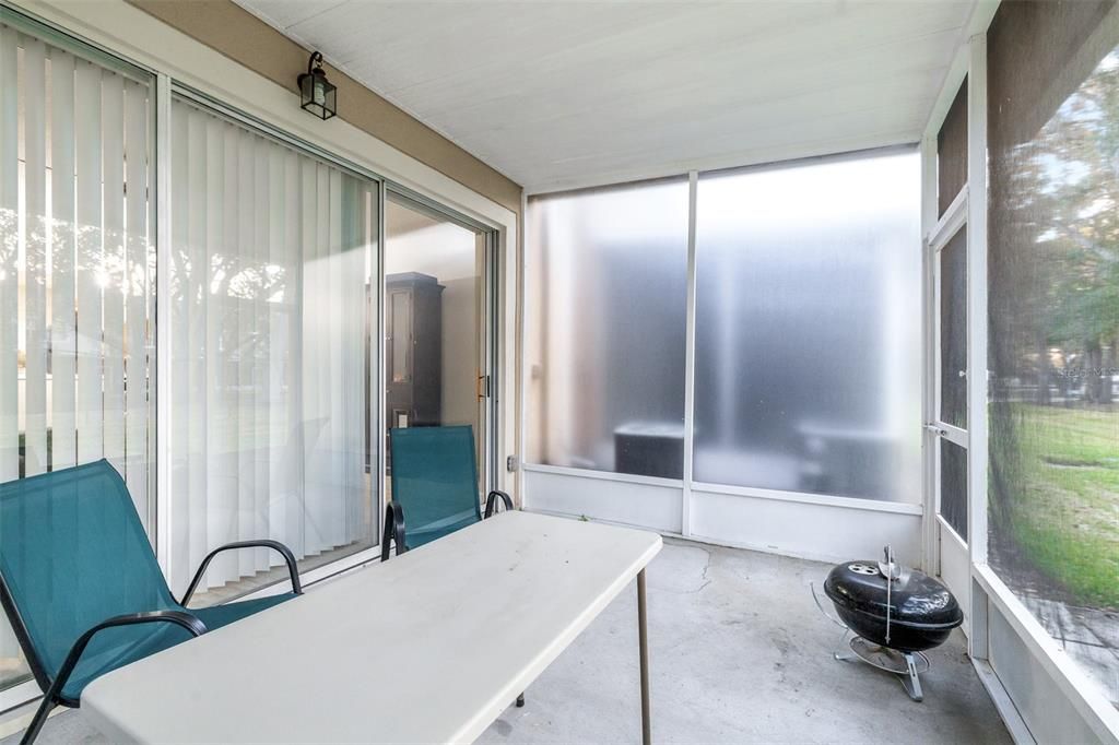 For Rent: $2,250 (3 beds, 2 baths, 1644 Square Feet)