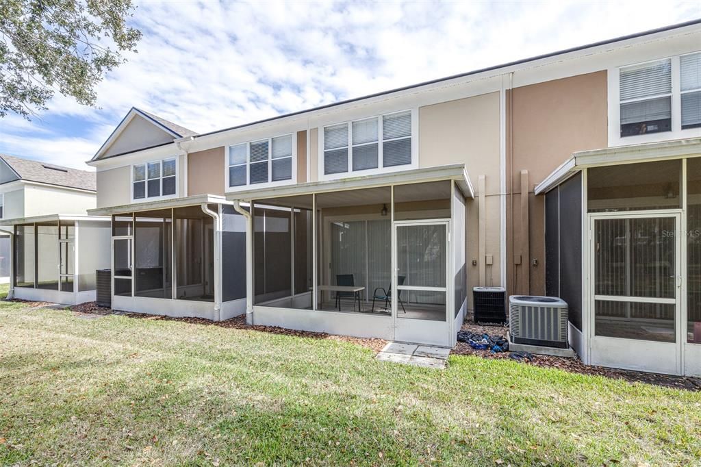 For Rent: $2,250 (3 beds, 2 baths, 1644 Square Feet)