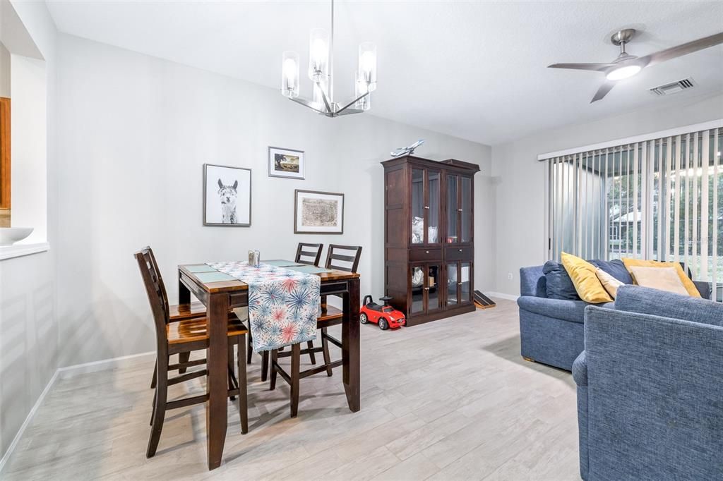 For Rent: $2,250 (3 beds, 2 baths, 1644 Square Feet)