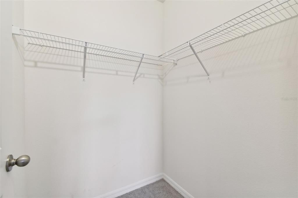 В аренду: $2,300 (3 спален, 2 ванн, 1758 Квадратных фут)