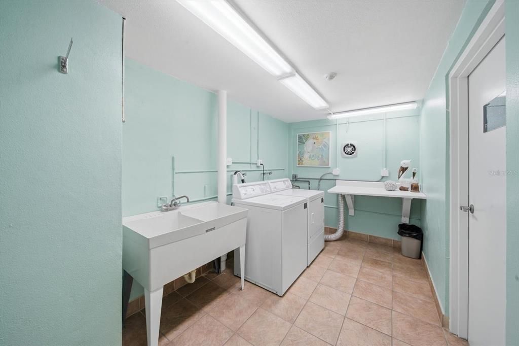 For Rent: $2,600 (2 beds, 2 baths, 1605 Square Feet)