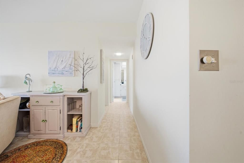 For Rent: $2,600 (2 beds, 2 baths, 1605 Square Feet)