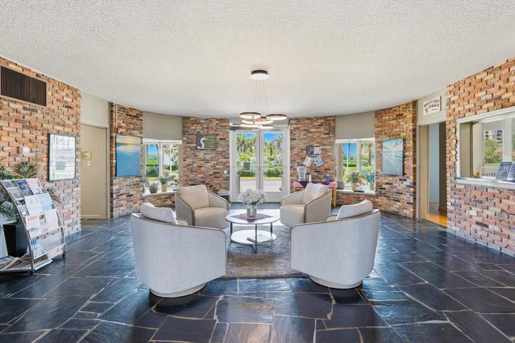 For Rent: $2,600 (2 beds, 2 baths, 1605 Square Feet)