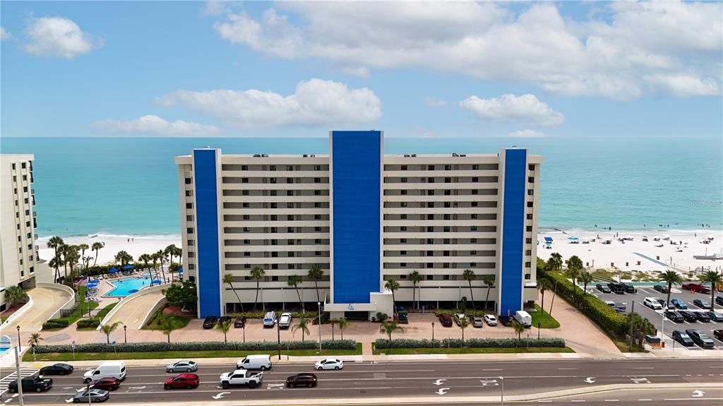 For Rent: $5,000 (2 beds, 2 baths, 1225 Square Feet)