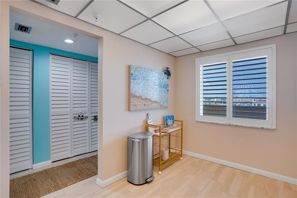 For Rent: $5,000 (2 beds, 2 baths, 1225 Square Feet)
