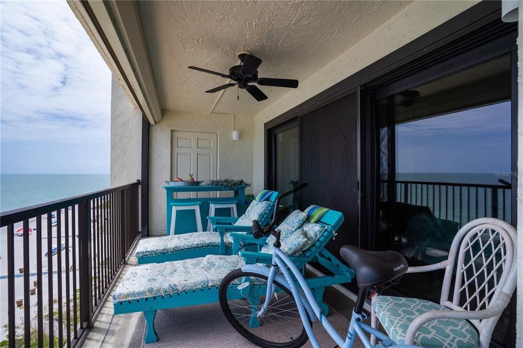 For Rent: $5,000 (2 beds, 2 baths, 1225 Square Feet)
