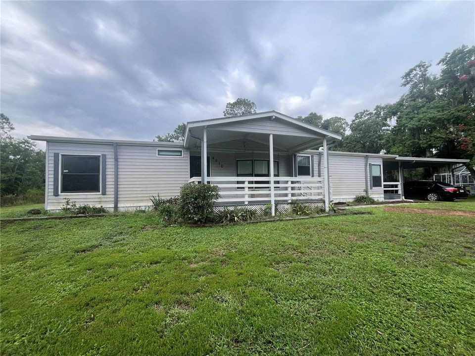For Sale: $275,000 (3 beds, 2 baths, 1568 Square Feet)