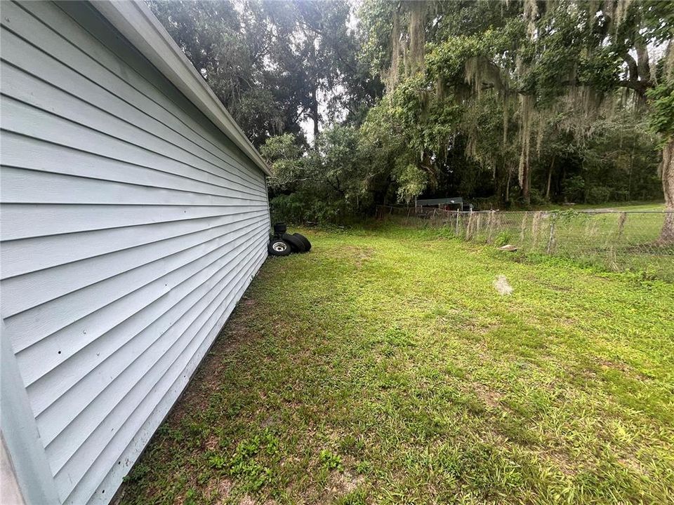 For Sale: $275,000 (3 beds, 2 baths, 1568 Square Feet)