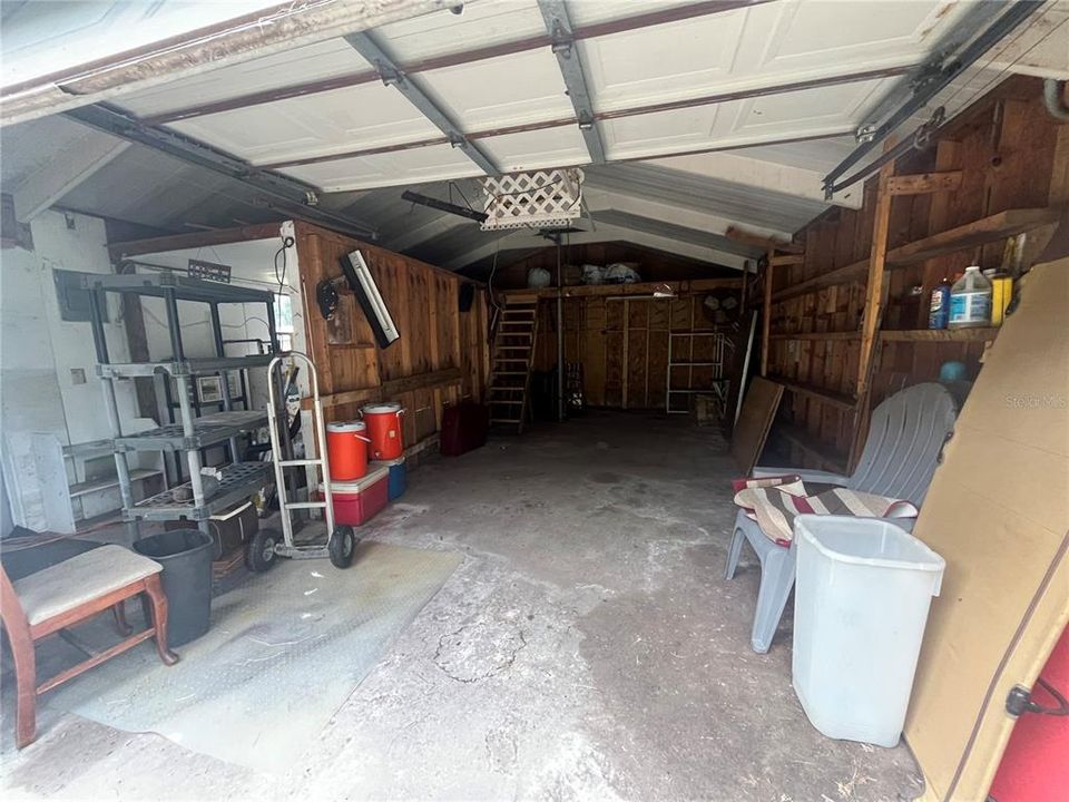 For Sale: $275,000 (3 beds, 2 baths, 1568 Square Feet)