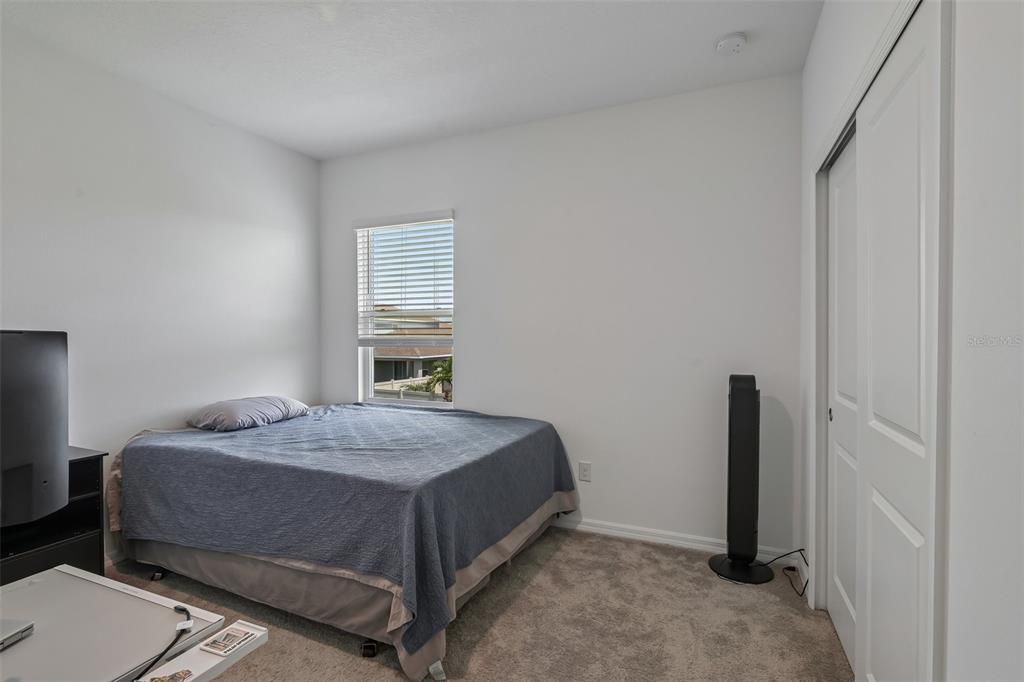 For Sale: $395,000 (4 beds, 2 baths, 2164 Square Feet)