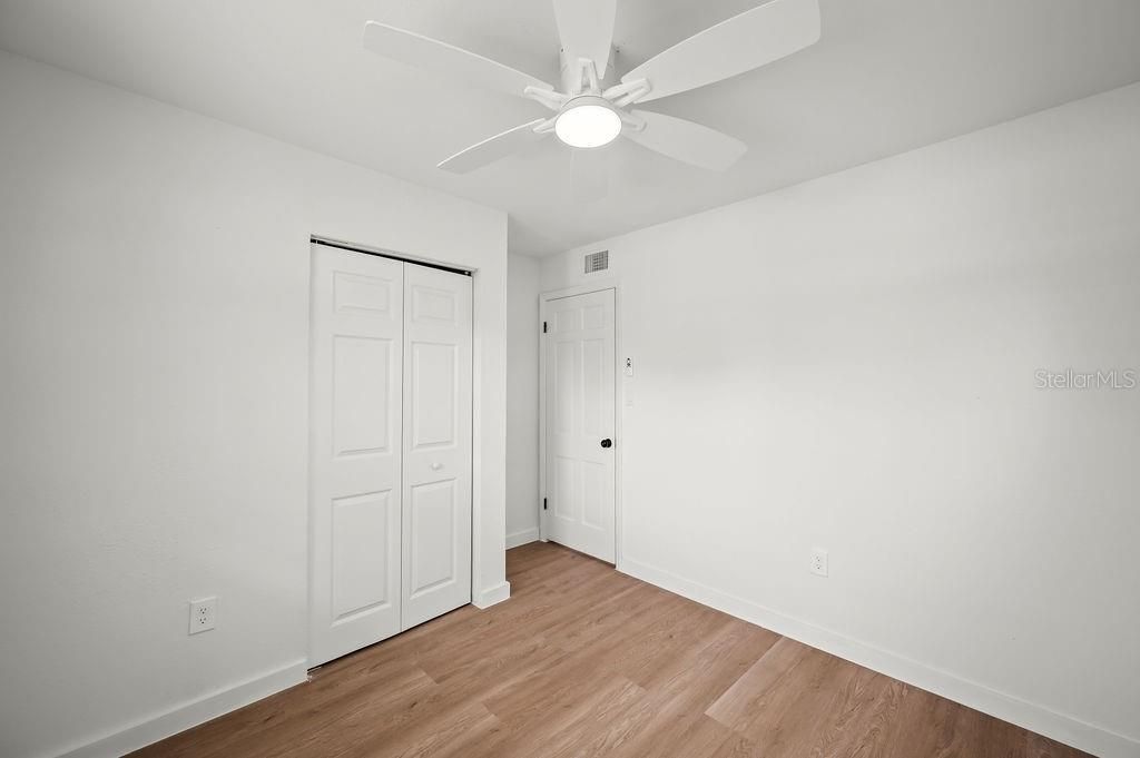For Sale: $245,000 (3 beds, 1 baths, 866 Square Feet)