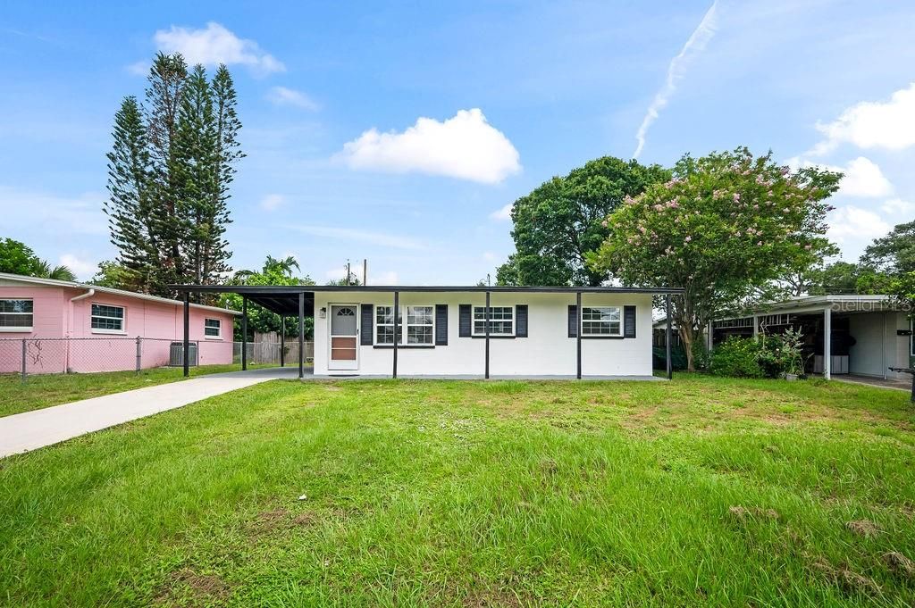 For Sale: $245,000 (3 beds, 1 baths, 866 Square Feet)