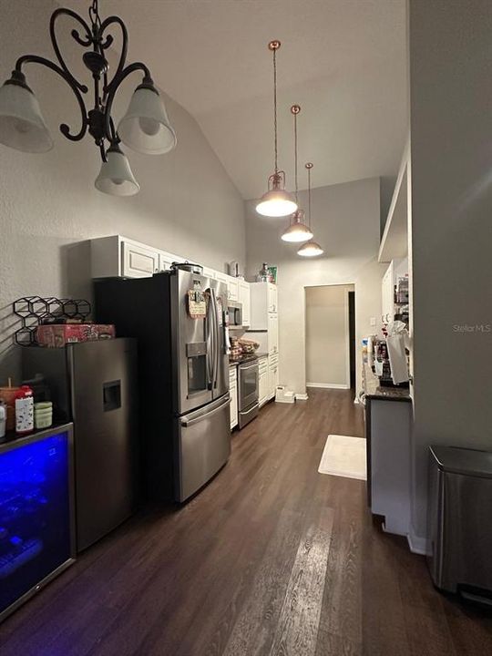 В аренду: $3,995 (4 спален, 2 ванн, 2272 Квадратных фут)