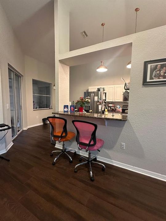 В аренду: $3,995 (4 спален, 2 ванн, 2272 Квадратных фут)