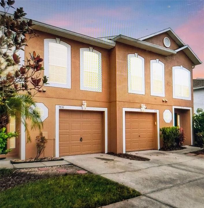 For Rent: $2,100 (3 beds, 2 baths, 1670 Square Feet)