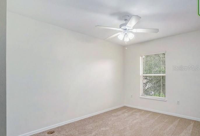 For Rent: $2,100 (3 beds, 2 baths, 1670 Square Feet)