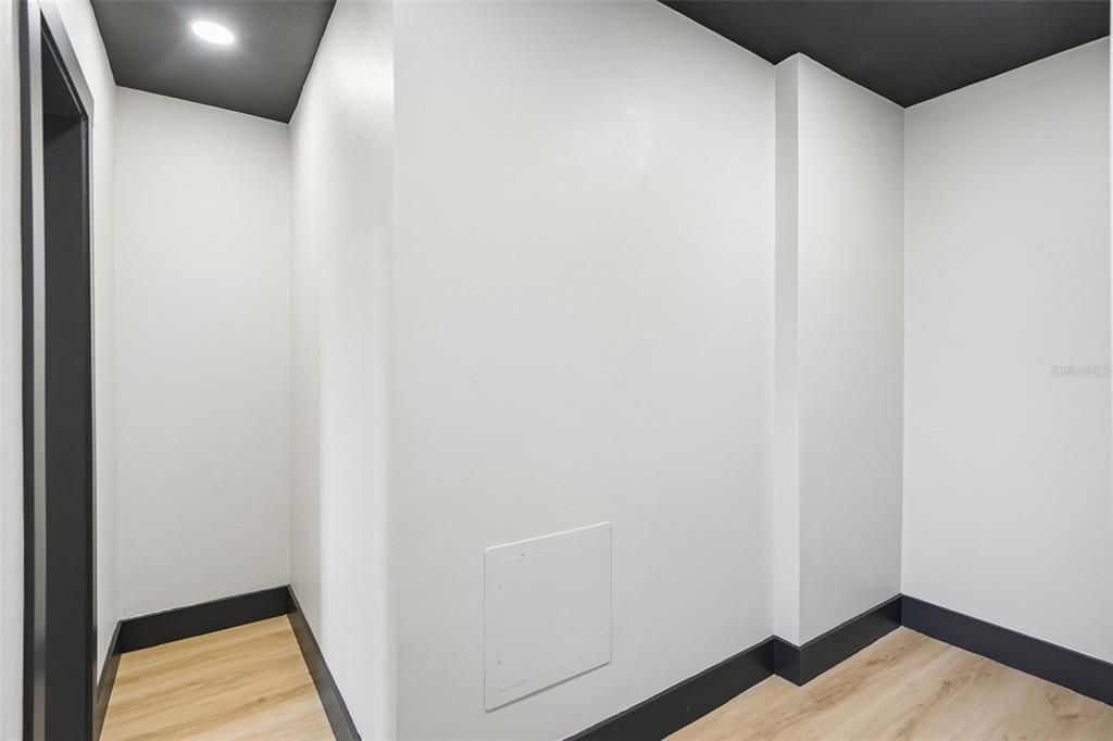 На продажу: $625,000 (4 спален, 2 ванн, 1814 Квадратных фут)