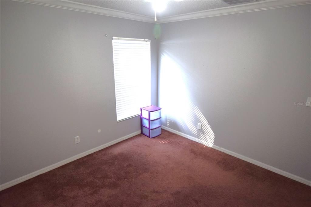 En Renta: $1,950 (3 camas, 2 baños, 1768 Pies cuadrados)