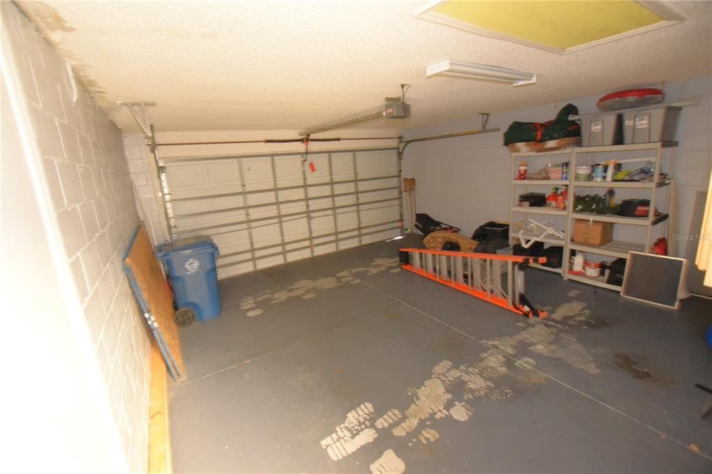 En Renta: $1,950 (3 camas, 2 baños, 1768 Pies cuadrados)