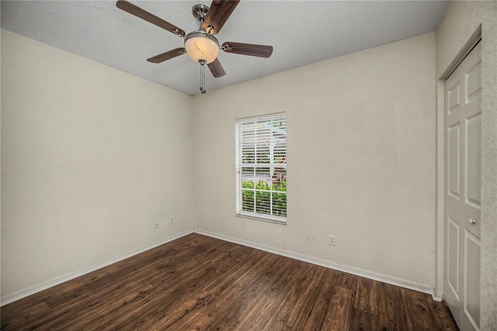En Venta: $219,900 (3 camas, 2 baños, 1293 Pies cuadrados)