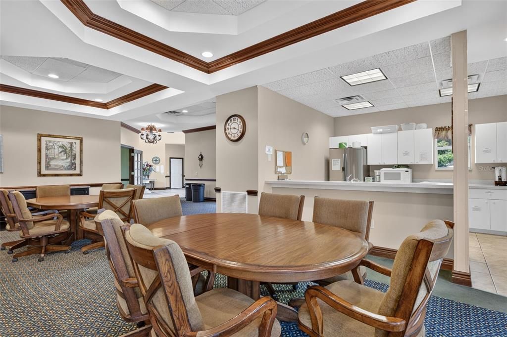 For Sale: $333,500 (3 beds, 2 baths, 1498 Square Feet)