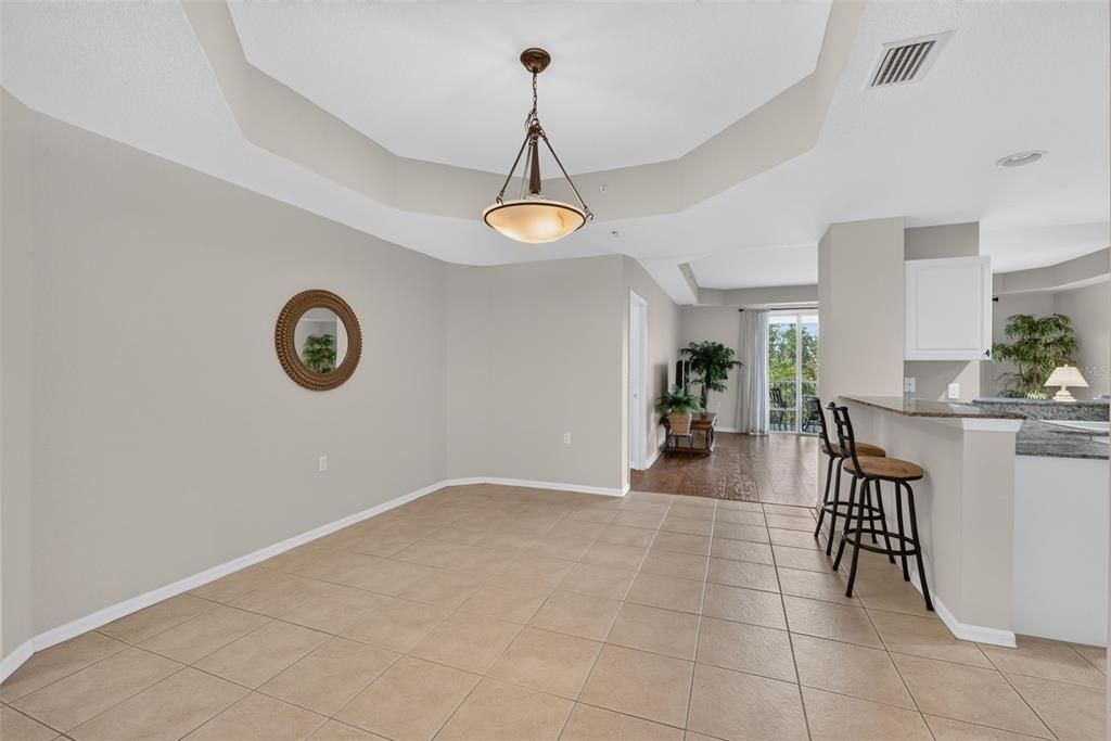 For Sale: $333,500 (3 beds, 2 baths, 1498 Square Feet)