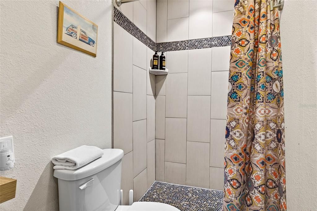 На продажу: $599,000 (3 спален, 2 ванн, 1446 Квадратных фут)