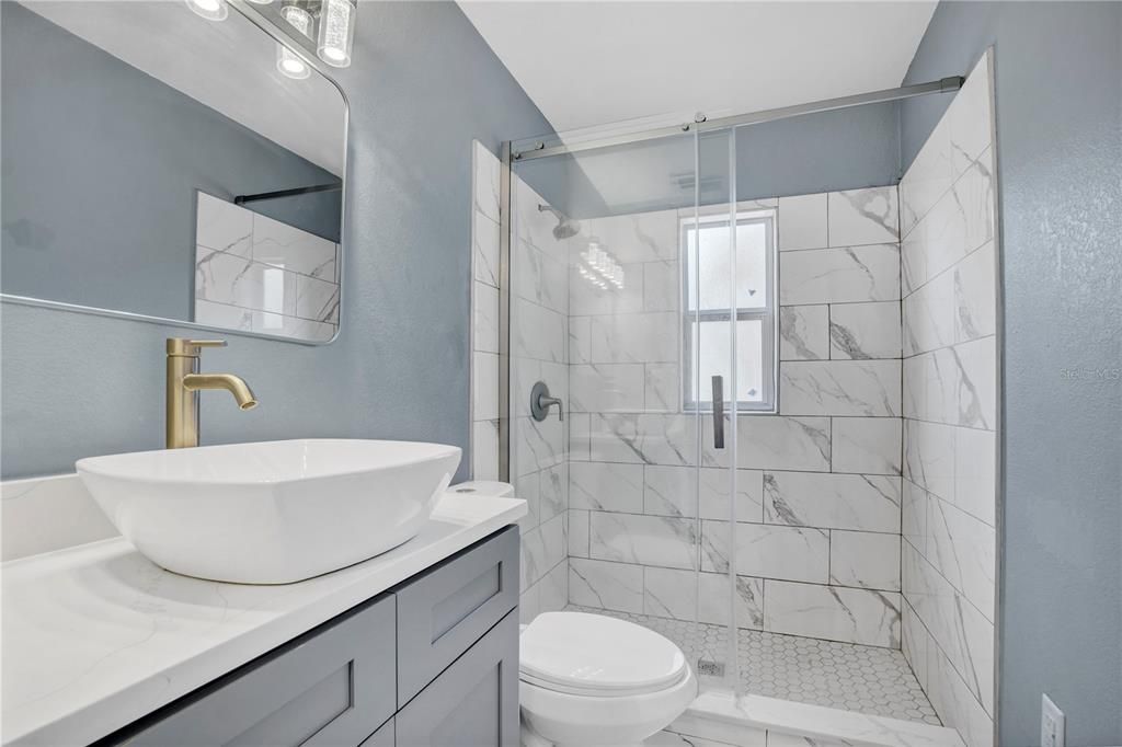 En Venta: $220,000 (3 camas, 1 baños, 672 Pies cuadrados)