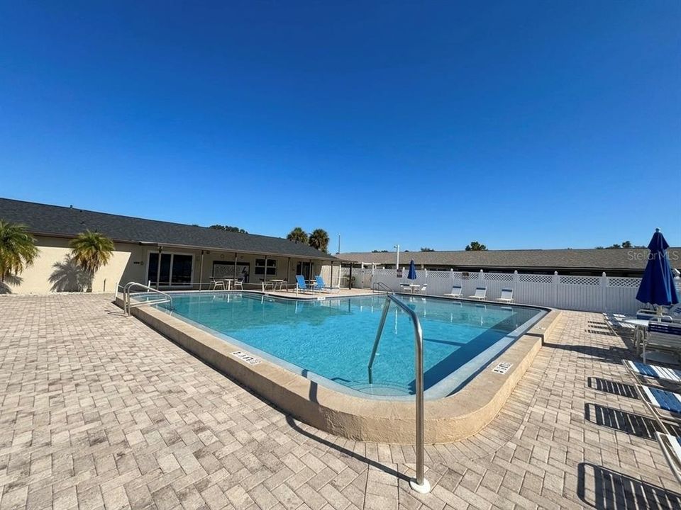 For Rent: $1,295 (1 beds, 1 baths, 640 Square Feet)