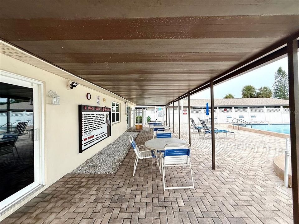 For Rent: $1,295 (1 beds, 1 baths, 640 Square Feet)