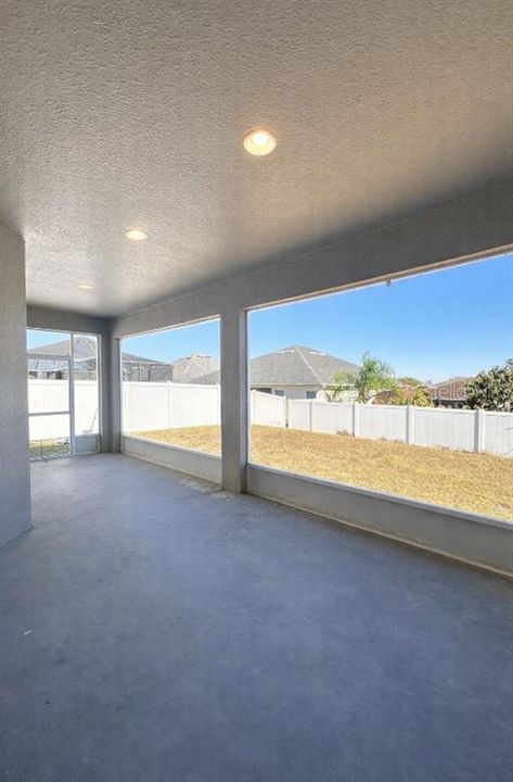В аренду: $1,995 (4 спален, 3 ванн, 2093 Квадратных фут)
