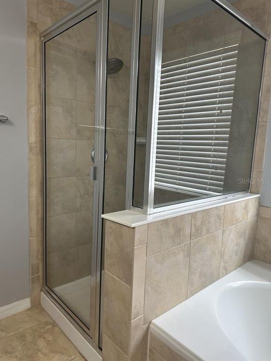 В аренду: $3,300 (5 спален, 3 ванн, 2615 Квадратных фут)