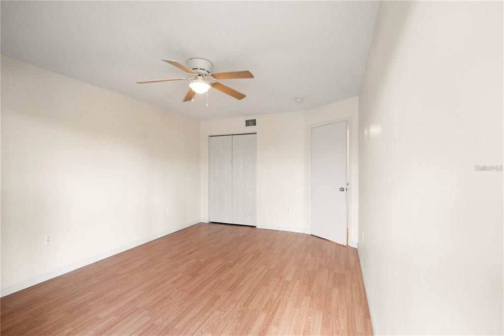 For Rent: $1,250 (2 beds, 2 baths, 1046 Square Feet)