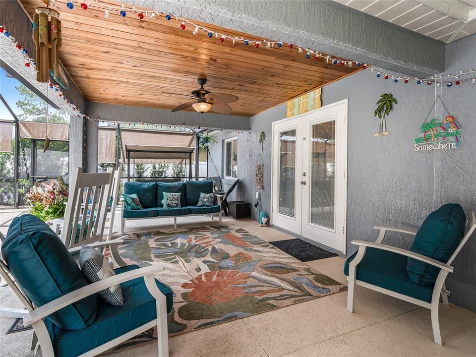 En Venta: $396,000 (3 camas, 2 baños, 1415 Pies cuadrados)