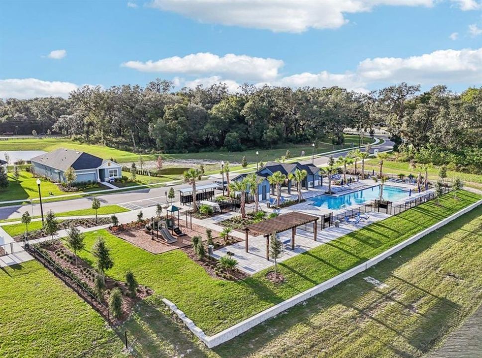 En Venta: $521,231 (4 camas, 2 baños, 2733 Pies cuadrados)