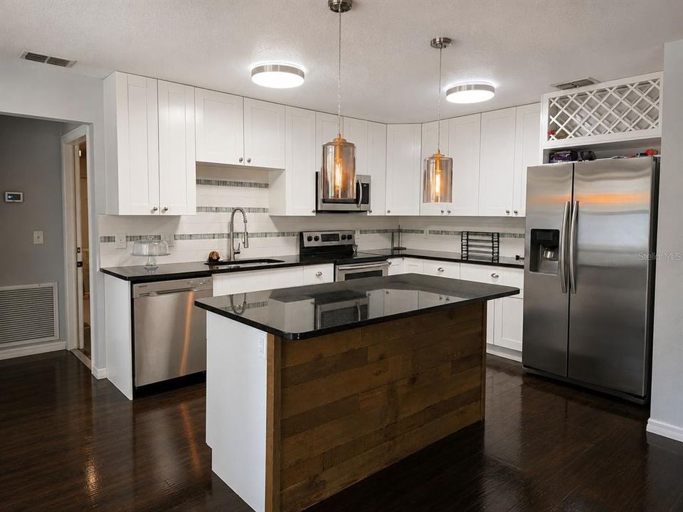 For Sale: $310,900 (4 beds, 2 baths, 1588 Square Feet)