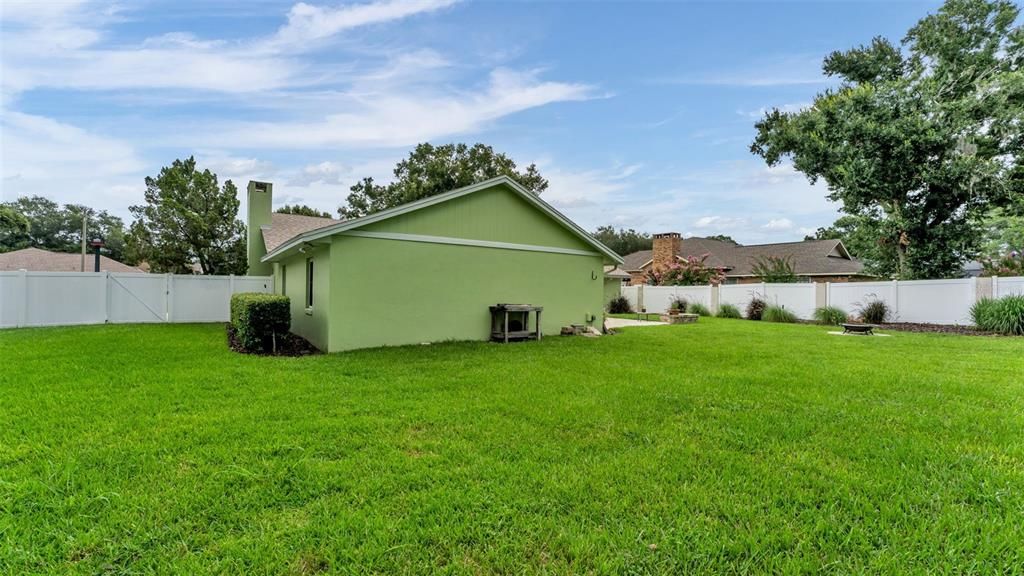 En Venta: $525,000 (4 camas, 2 baños, 2345 Pies cuadrados)