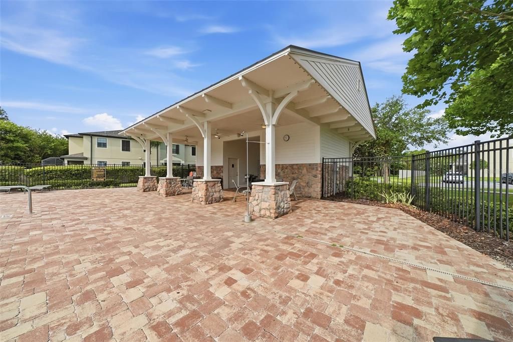 На продажу: $369,000 (3 спален, 2 ванн, 2003 Квадратных фут)