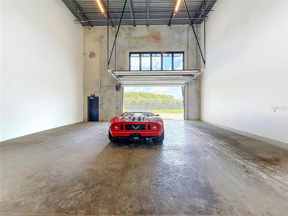 En Venta: $1,299,900 (0 camas, 0 baños, 2296 Pies cuadrados)